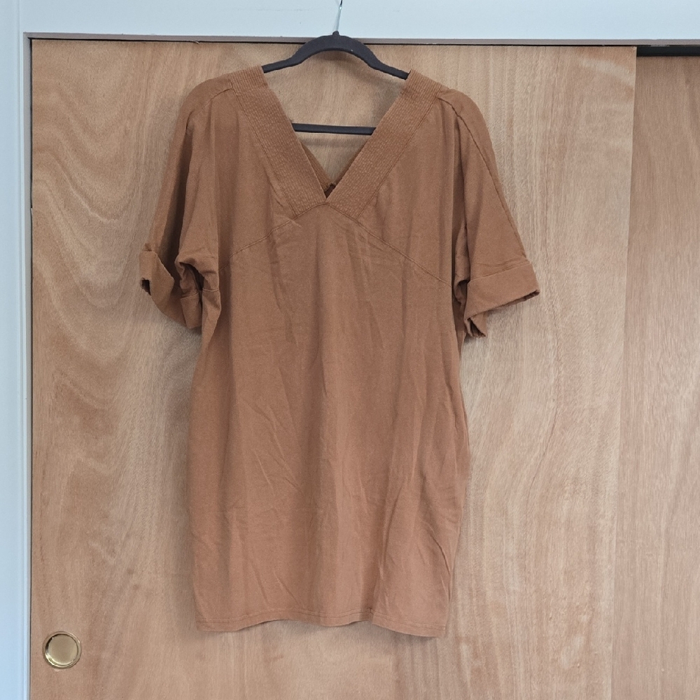 New In, Camel V-Neck Tunic Dress W/ Pockets.